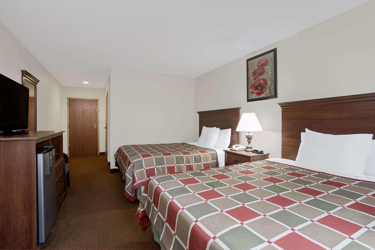 Days Inn By Wyndham Greensboro NC - thumb 43