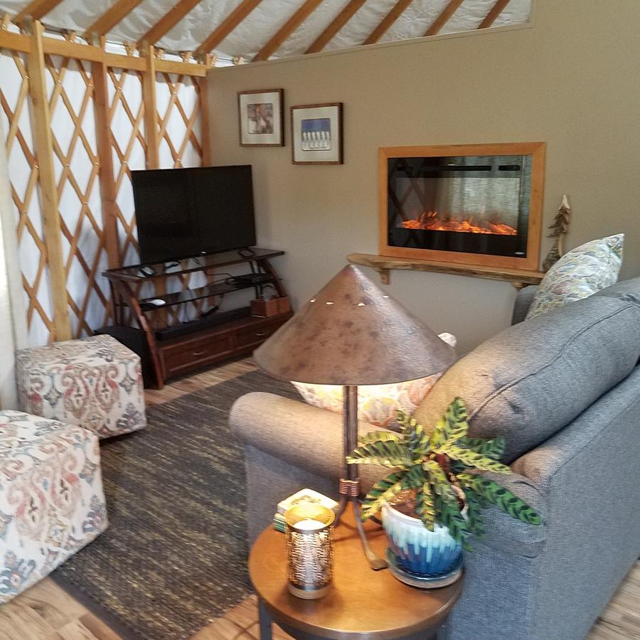 The Yurts At Wildcat Ridge Farm - thumb 9