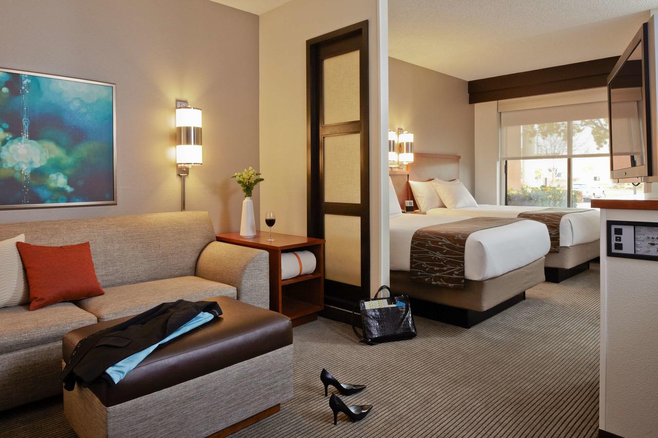 Hyatt Place Greensboro - thumb 6