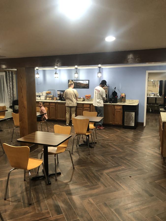 Super 8 By Wyndham Asheville/Biltmore - thumb 19