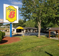 Super 8 by Wyndham Asheville/Biltmore - USA Accommodation