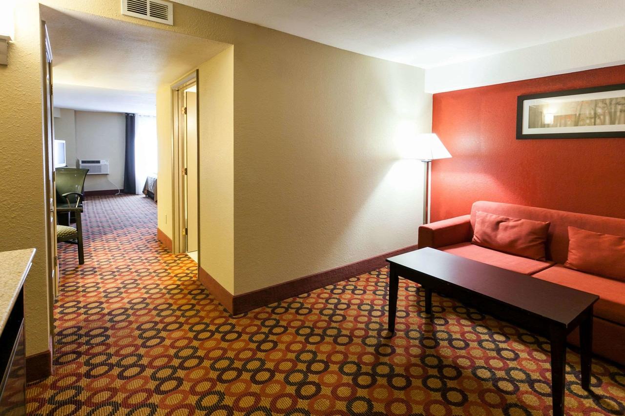 Comfort Inn & Suites Statesville - Mooresville - thumb 19