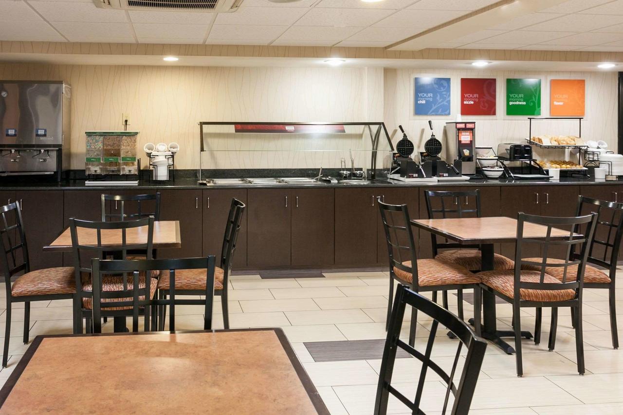 Comfort Inn & Suites Statesville - Mooresville - thumb 24