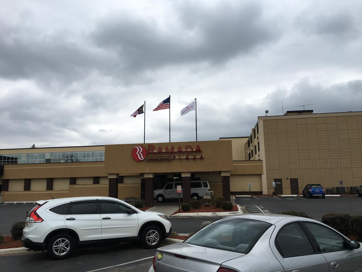 Ramada Plaza By Wyndham Charlotte Airport Conference Center - thumb 23