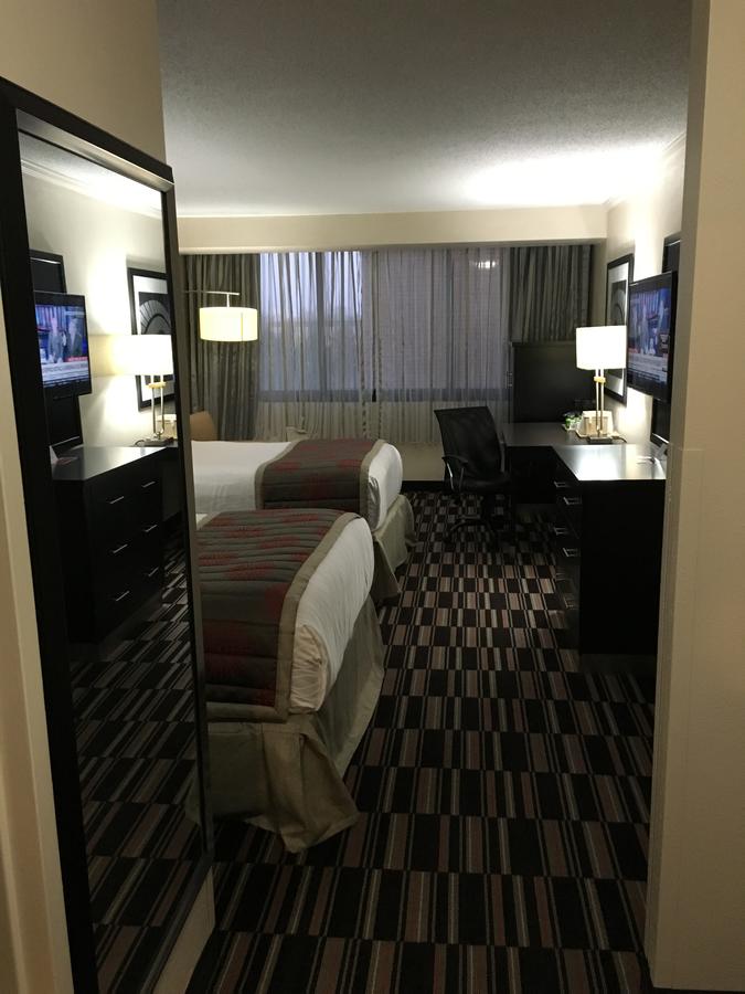 Ramada Plaza By Wyndham Charlotte Airport Conference Center - thumb 24