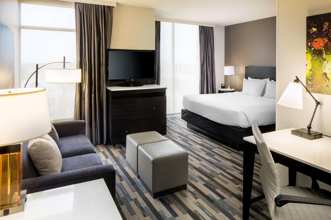 Hyatt House Charlotte Center City - thumb 10