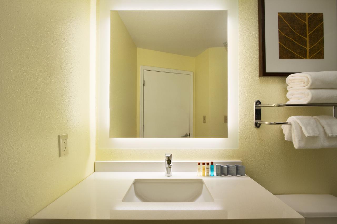 Hawthorn Suites By Wyndham Greensboro - thumb 6