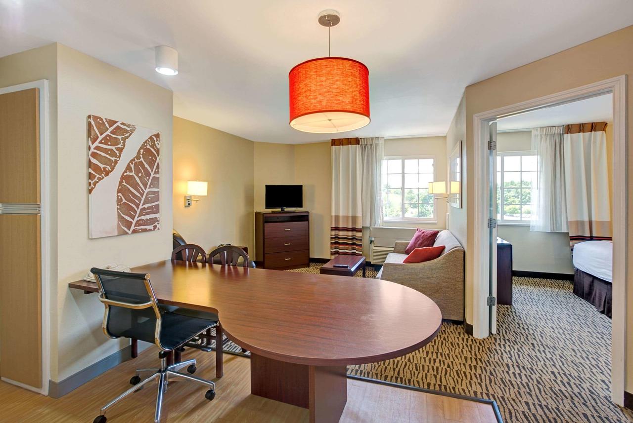Hawthorn Suites By Wyndham Greensboro - thumb 30
