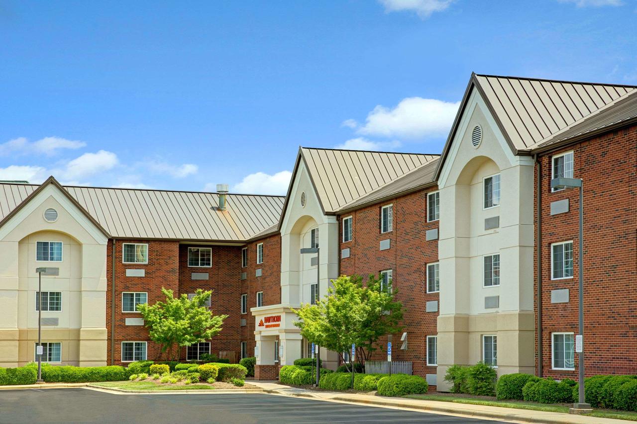Hawthorn Suites By Wyndham Greensboro - thumb 25