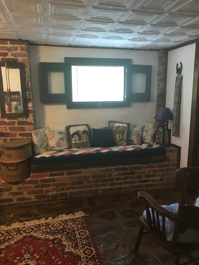 Folkestone Inn - thumb 18