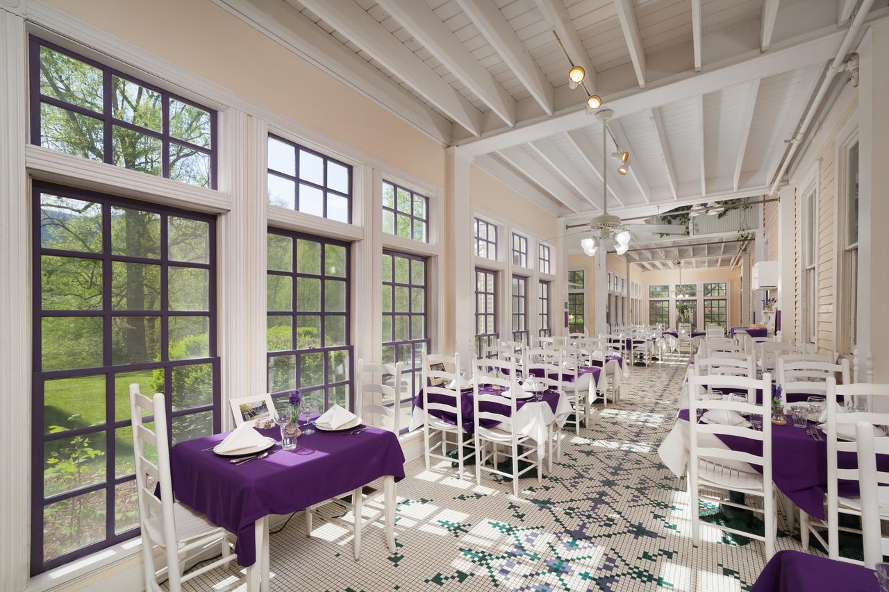 Grand Old Lady Hotel - thumb 43