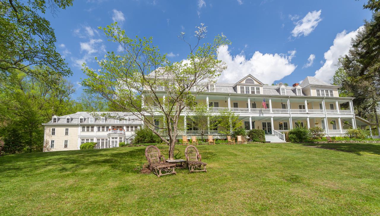 Grand Old Lady Hotel - thumb 0