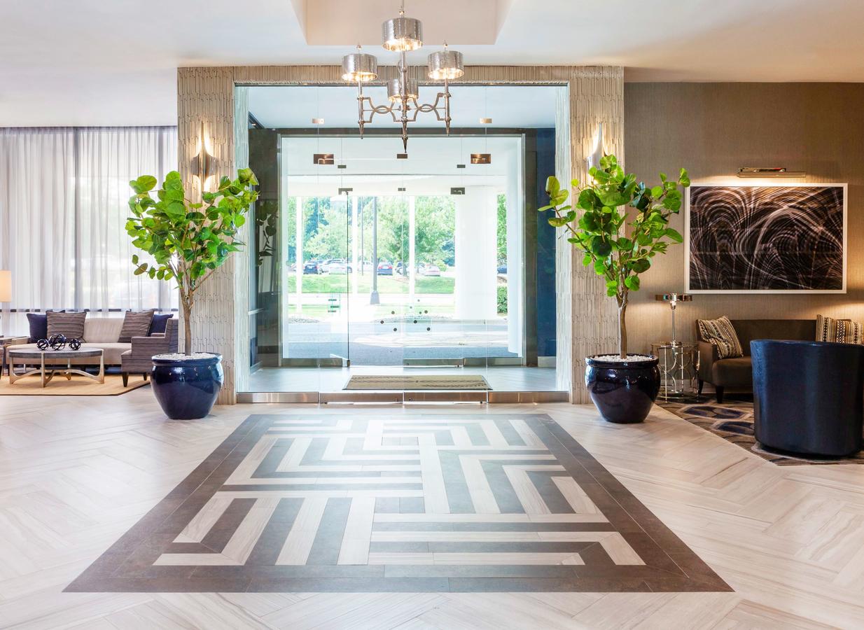 Sheraton Charlotte Hotel - thumb 29