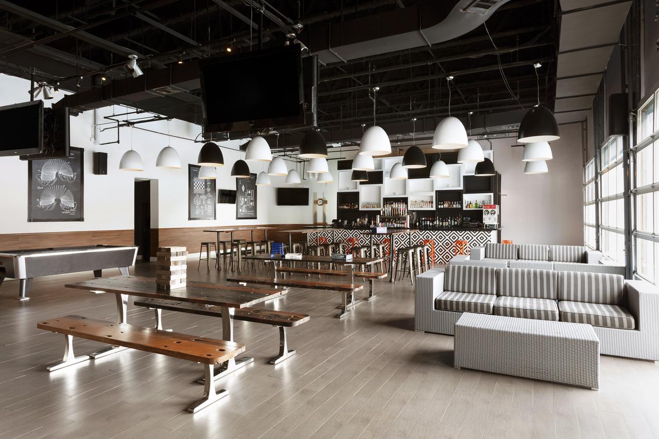 Sheraton Charlotte Hotel - thumb 17