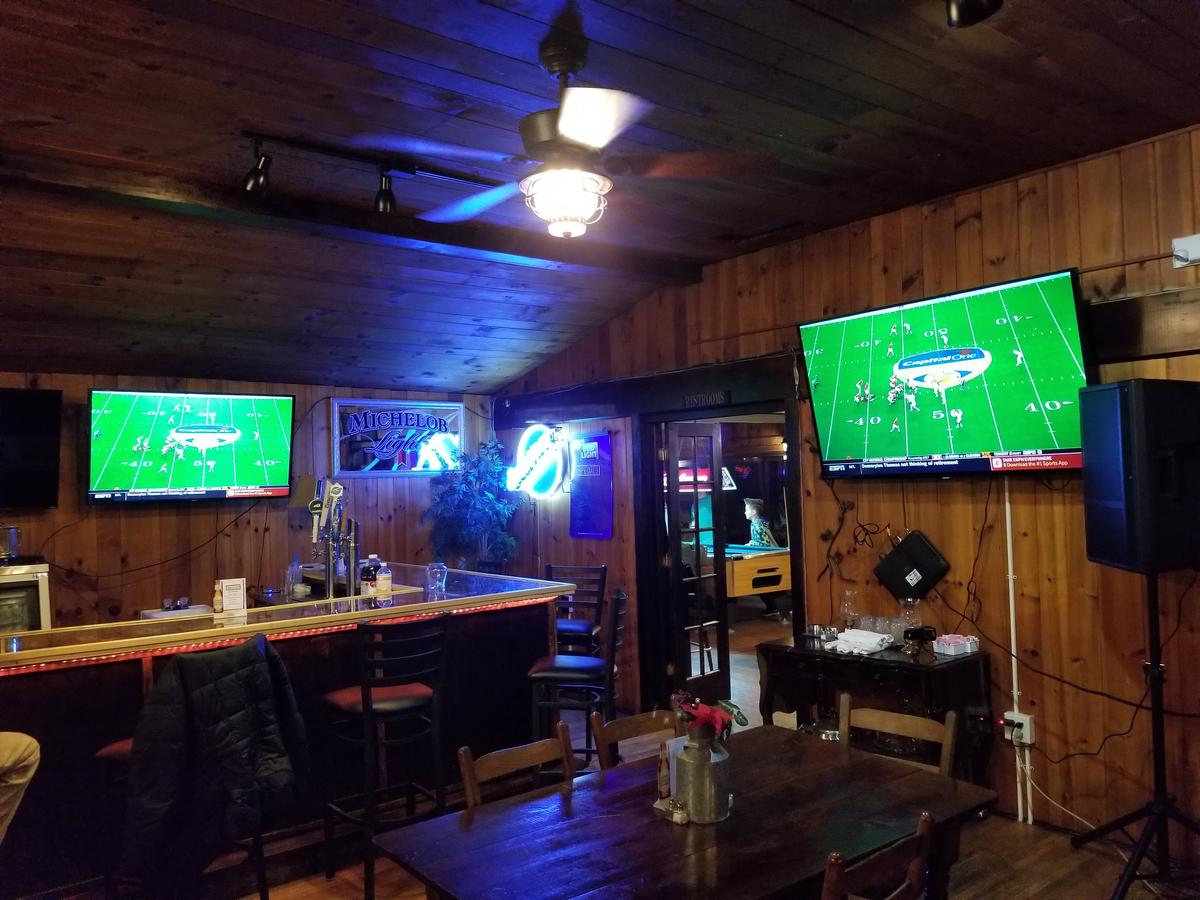 RiverBend Lodge - thumb 8