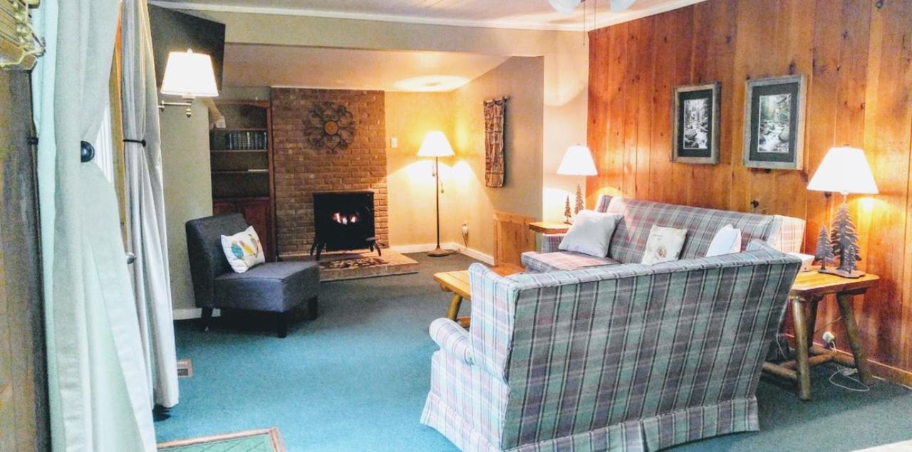 Mitchells Lodge And Cottages - thumb 9