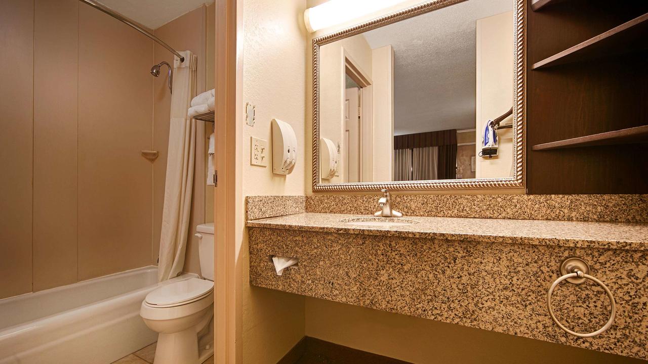 Best Western Mountain Lodge At Banner Elk - thumb 6