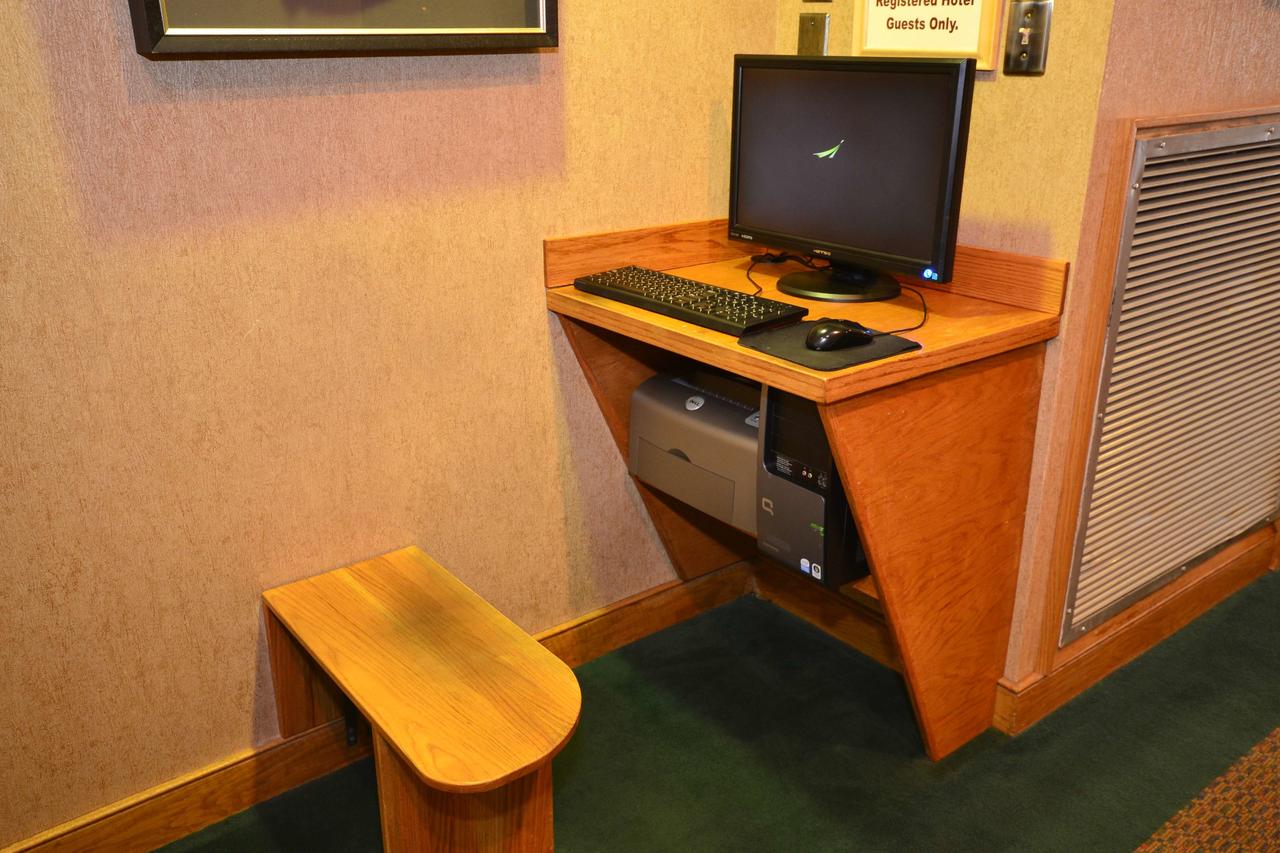 Best Western Mountain Lodge At Banner Elk - thumb 30