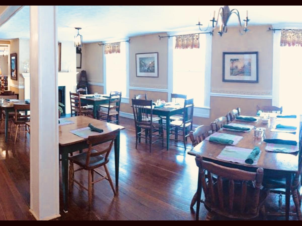Highlands Inn - thumb 42