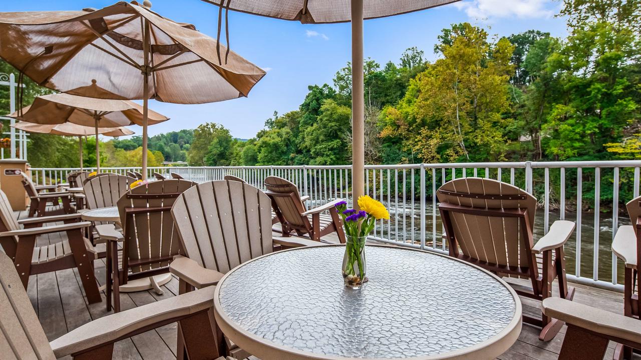Best Western Plus River Escape Sylva / Dillsboro - thumb 15