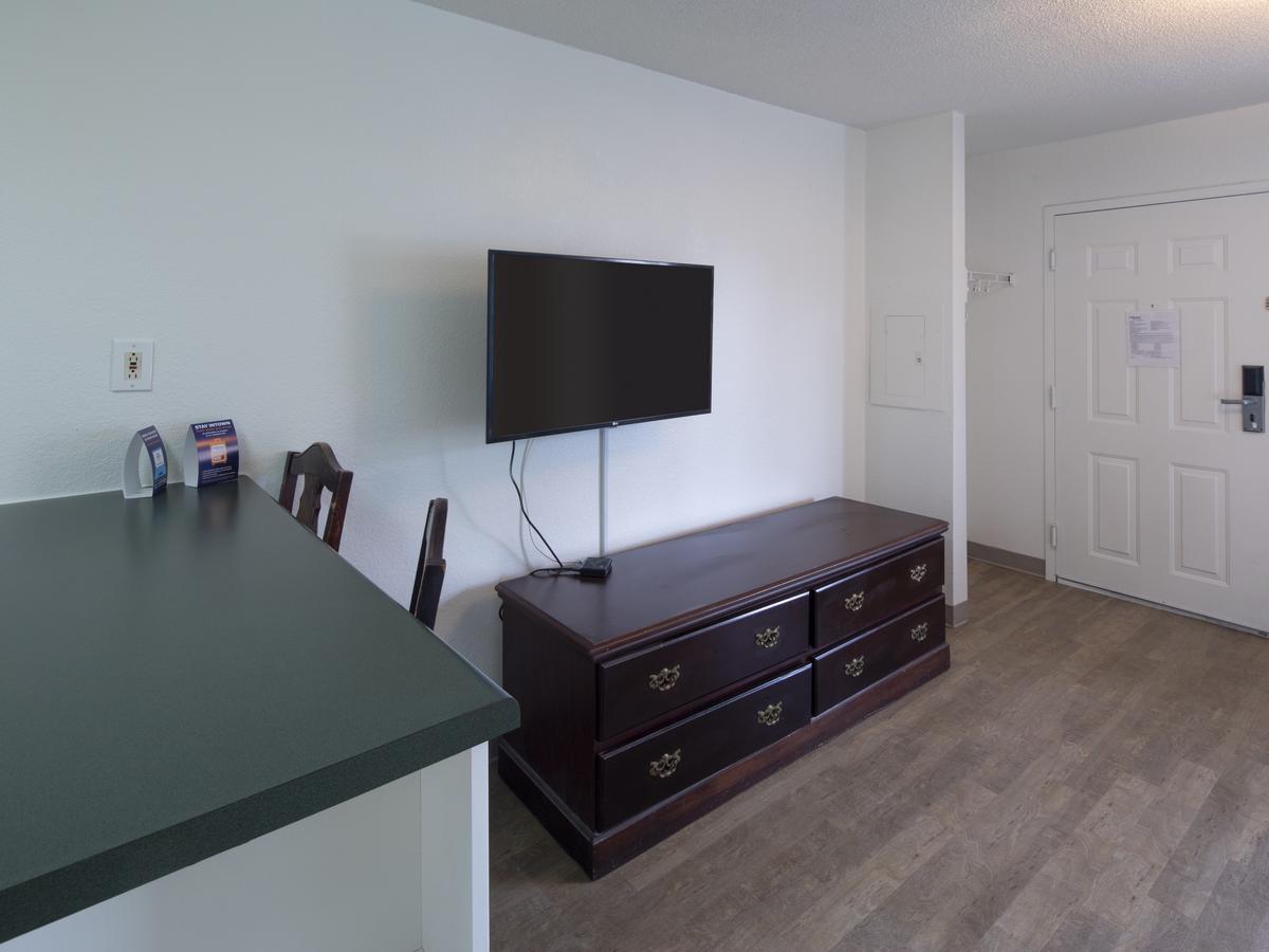 InTown Suites Extended Stay Greensboro NC-Lanada - thumb 10