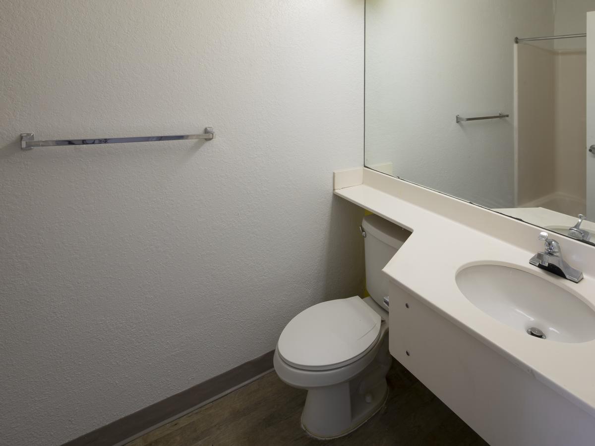 InTown Suites Extended Stay Greensboro NC-Lanada - thumb 14