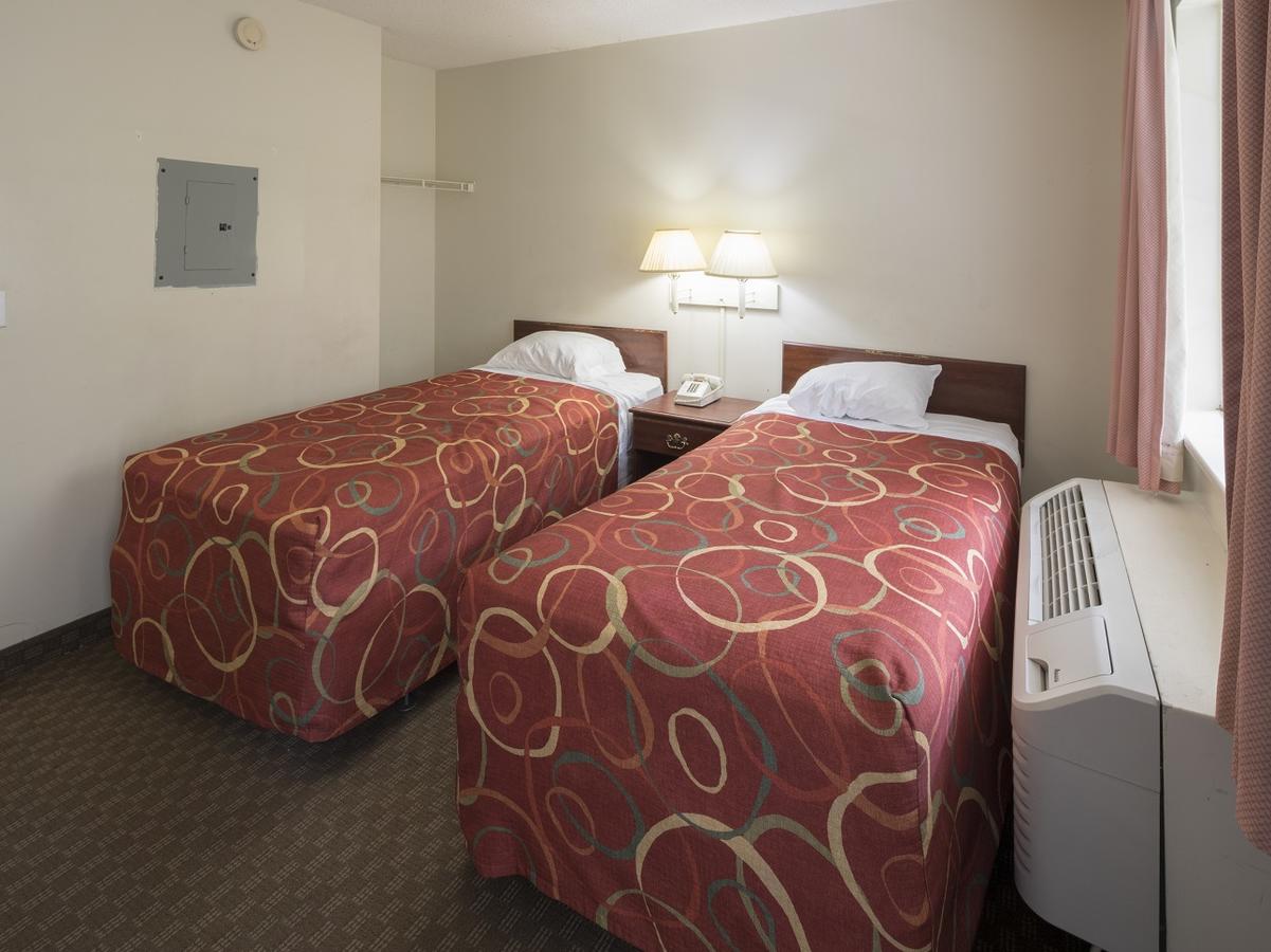 InTown Suites Extended Stay Greensboro NC-Lanada - thumb 4