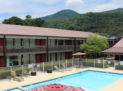 Great Smokies Inn - Cherokee