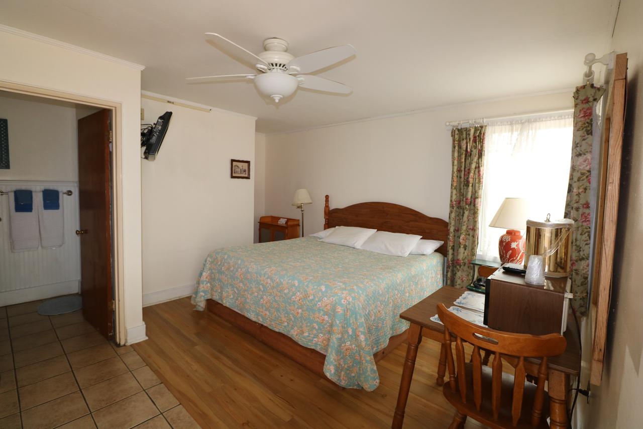 Carolina Country Inn - thumb 11