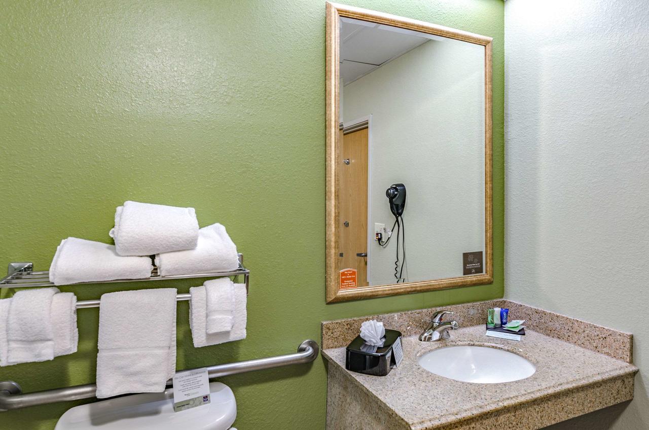 Sleep Inn Boone University Area - thumb 30