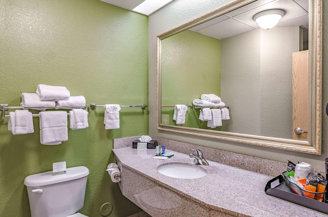 Sleep Inn Boone University Area - thumb 10