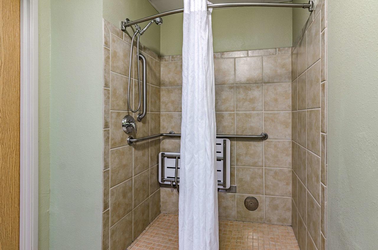 Sleep Inn Boone University Area - thumb 4