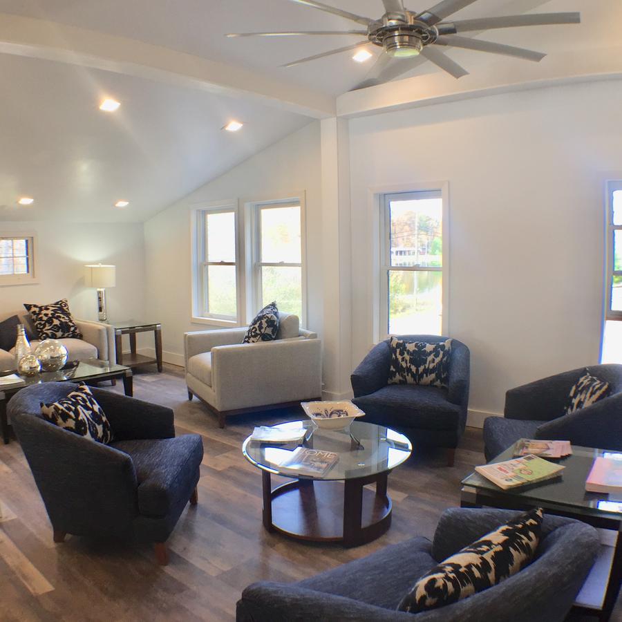 Mill House Lodge - Flat Rock - thumb 34