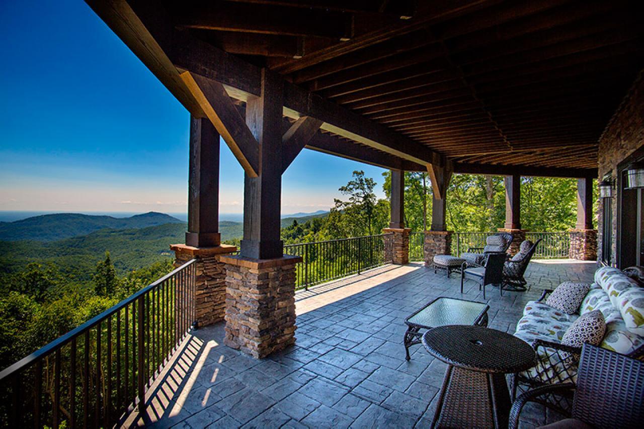 Paradise On Cliffledge - thumb 1