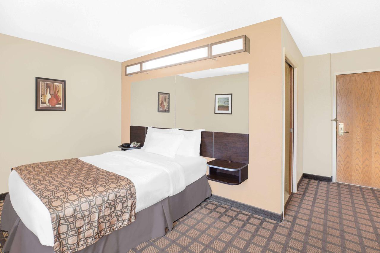 Microtel Inn & Suites By Wyndham Franklin - thumb 11