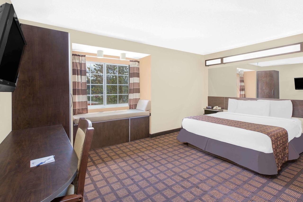 Microtel Inn & Suites By Wyndham Franklin - thumb 8