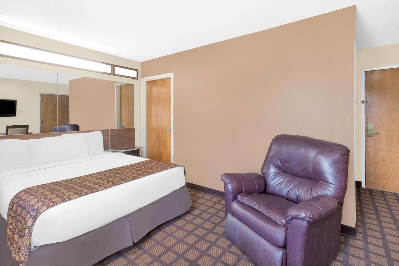 Microtel Inn & Suites By Wyndham Franklin - thumb 5