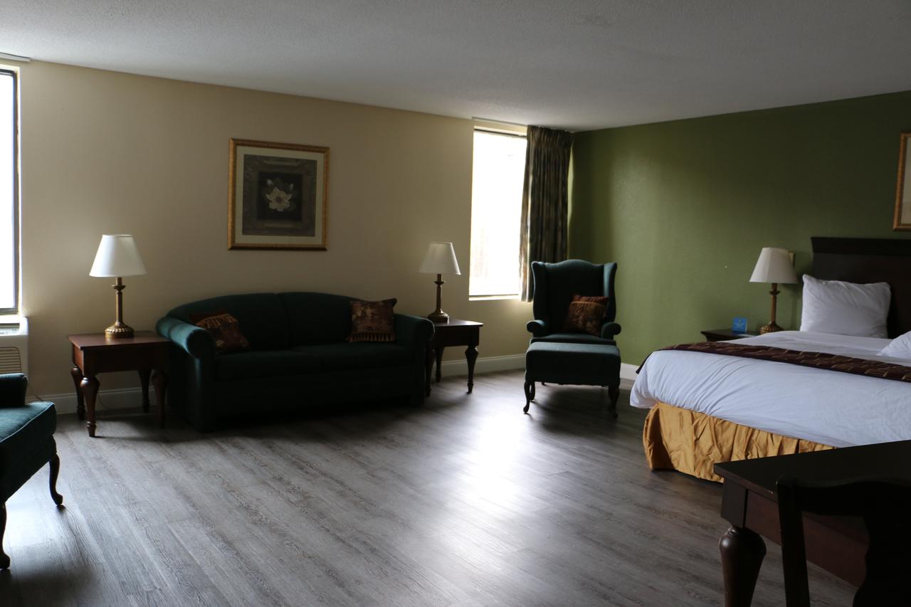 Days Inn & Suites By Wyndham Rocky Mount Golden East - thumb 5