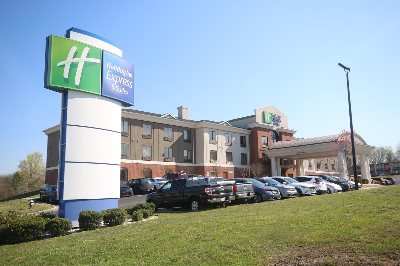 Holiday Inn Express Hotel & Suites Greensboro-East - thumb 1