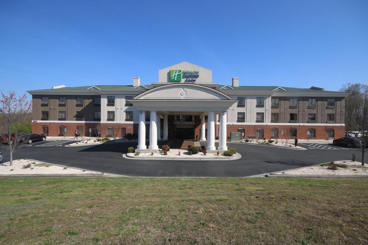Holiday Inn Express Hotel & Suites Greensboro-East - thumb 25