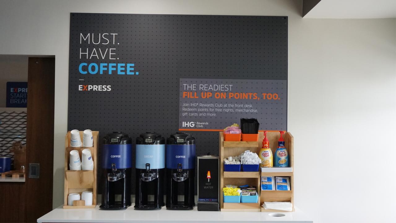 Holiday Inn Express Hotel & Suites Greensboro-East - thumb 22