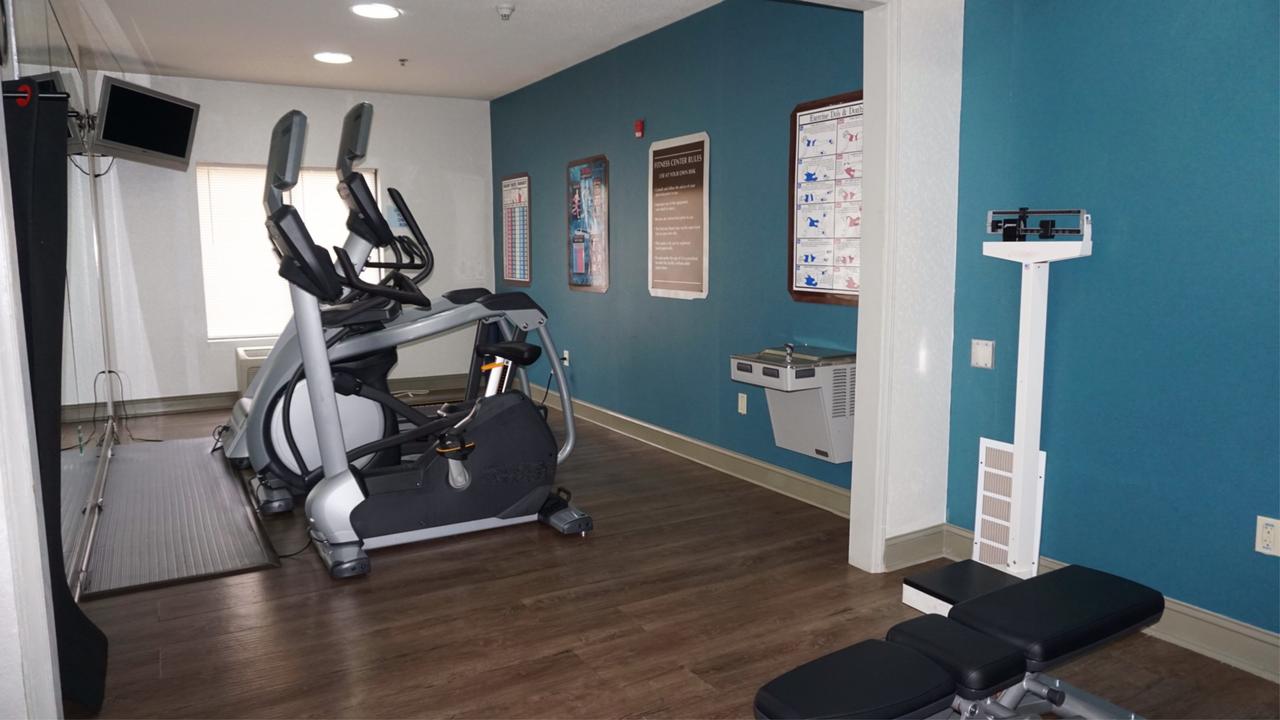 Holiday Inn Express Hotel & Suites Greensboro-East - thumb 11