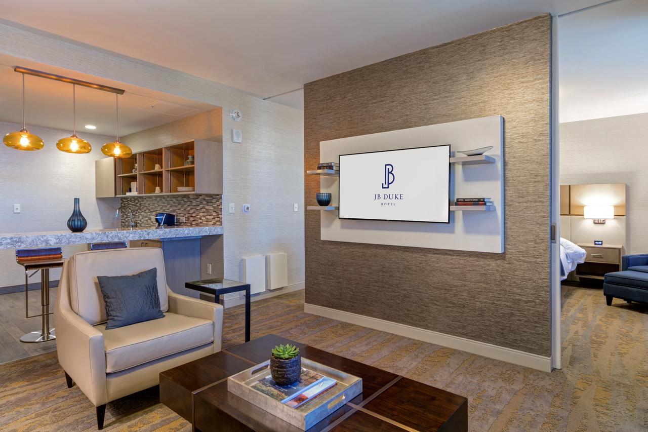 JB Duke Hotel - thumb 14