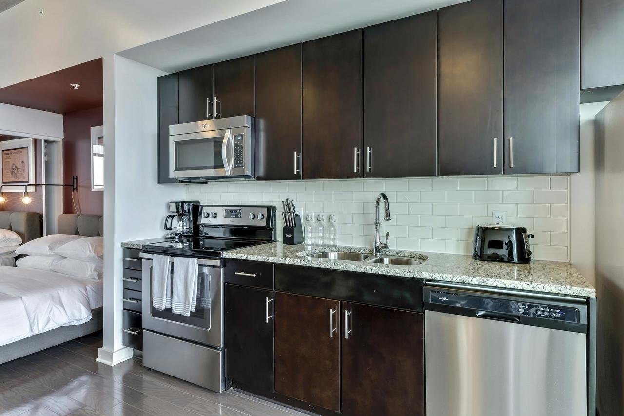 Charlotte Uptown 2107 - thumb 34