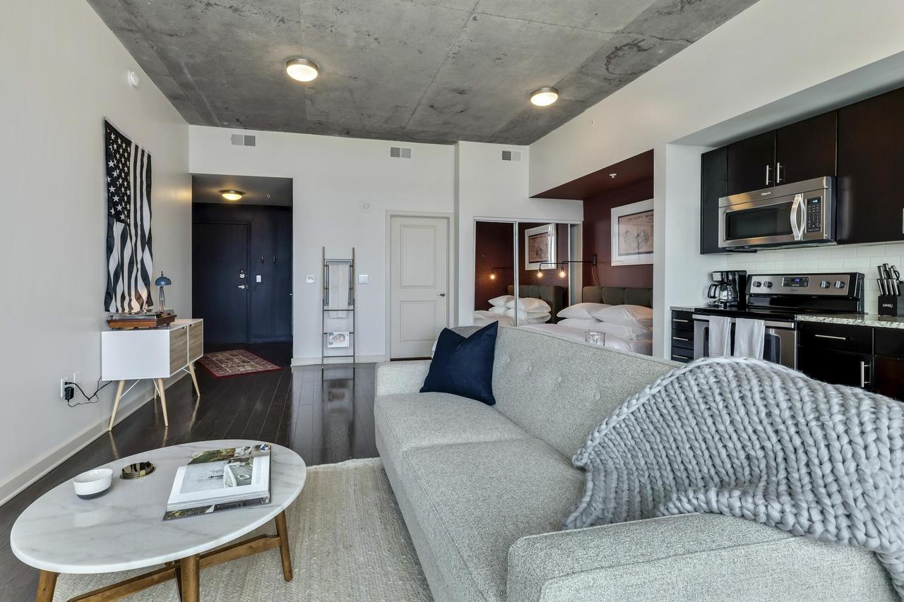 Charlotte Uptown 2107 - thumb 16