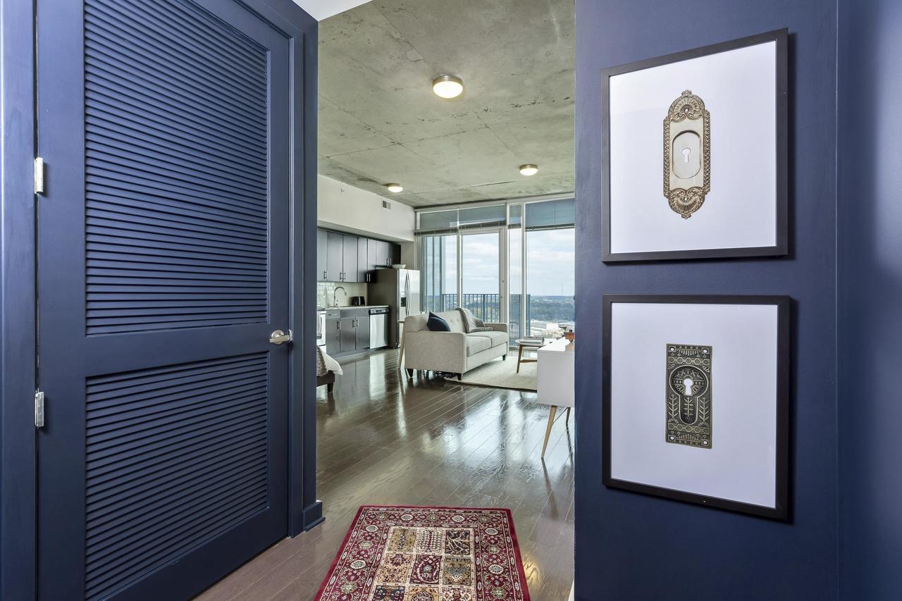 Charlotte Uptown 2107 - thumb 25