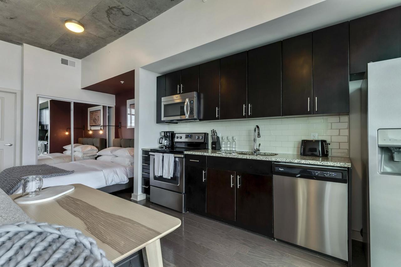 Charlotte Uptown 2107 - thumb 18