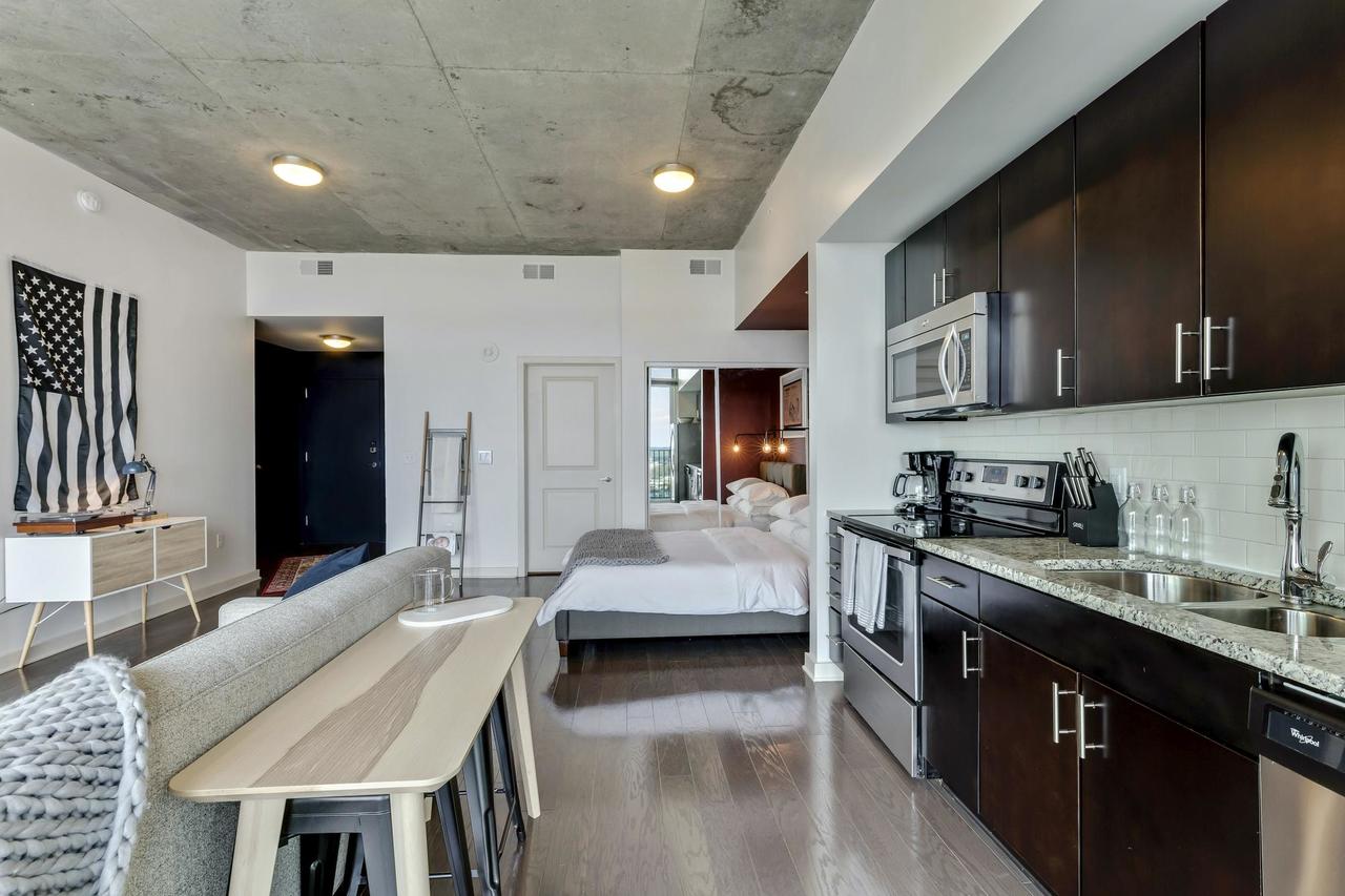 Charlotte Uptown 2107 - thumb 26