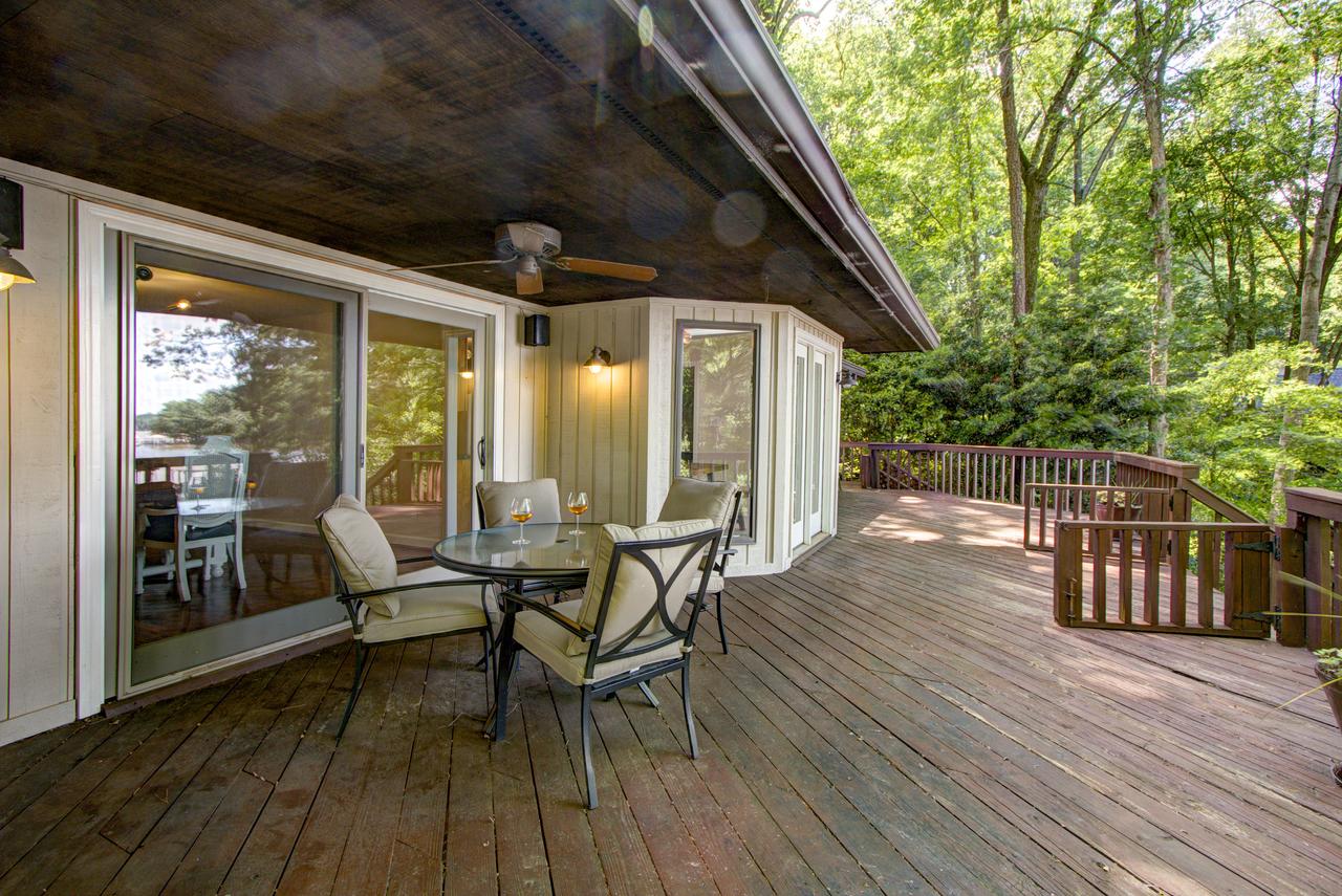 Lake Wylie Waterfront Incl. Dock W/lift & Kayaks - thumb 9