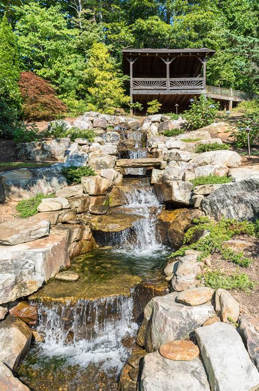 Waterfall Manor Home - thumb 43